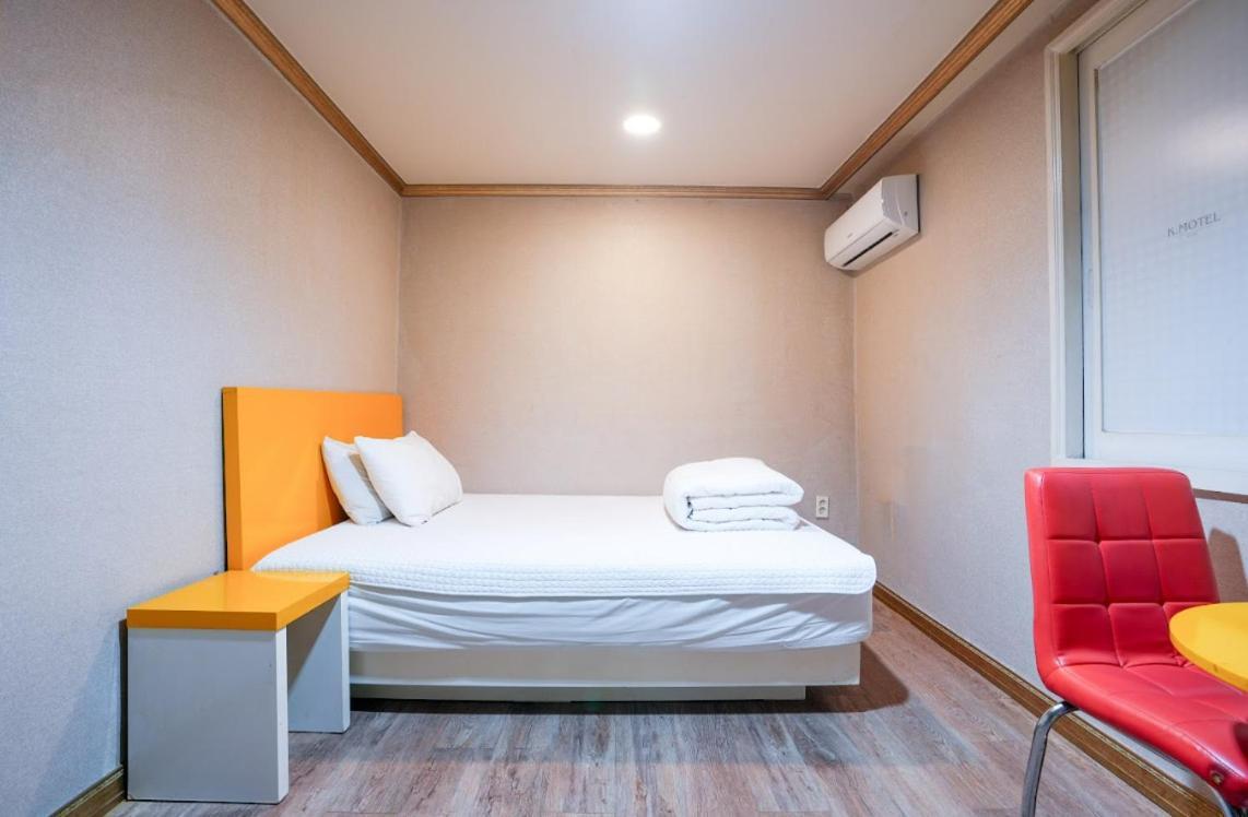 K Motel Daeyeon Ciudad Metropolitana de Busan Exterior foto